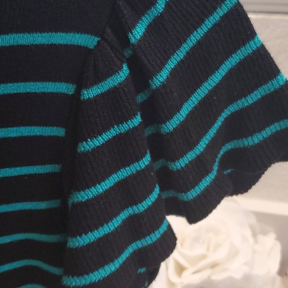 Womens holiday sweater - Picture 7 of 7